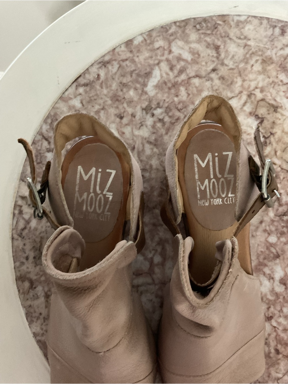 Miz Mooz Sandals size 8.5 - Picture 4 of 5